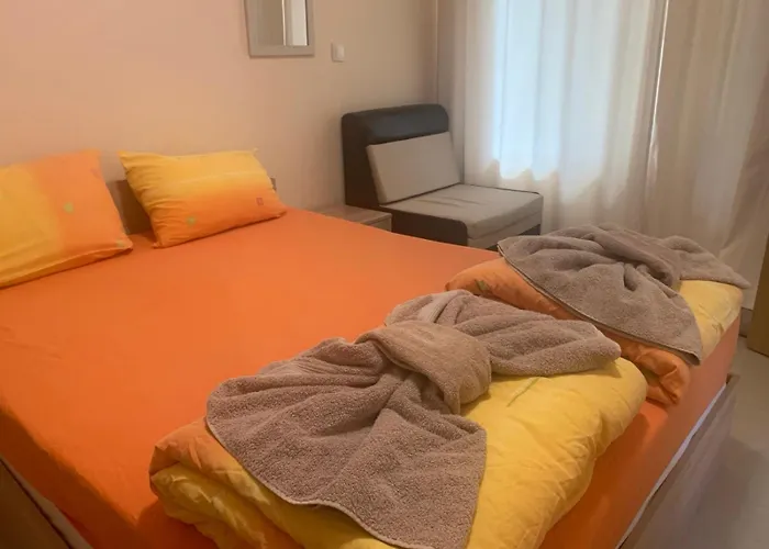 Dari Garden градина *