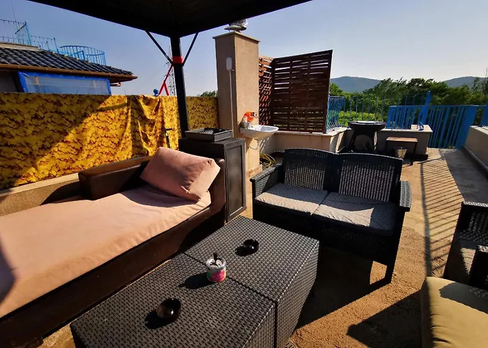 Dari Garden градина