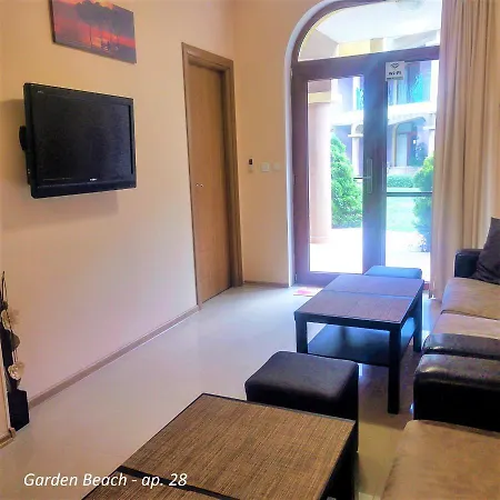 Apartment Dari Garden градина *