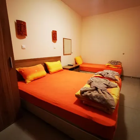 Dari Garden градина * Tschernomorez