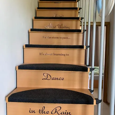 Dari Garden градина *