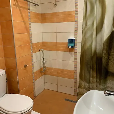 Apartment Dari Garden градина *