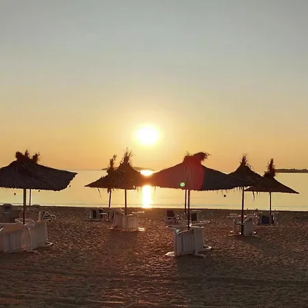 Dari Garden градина Apartment Chernomorets