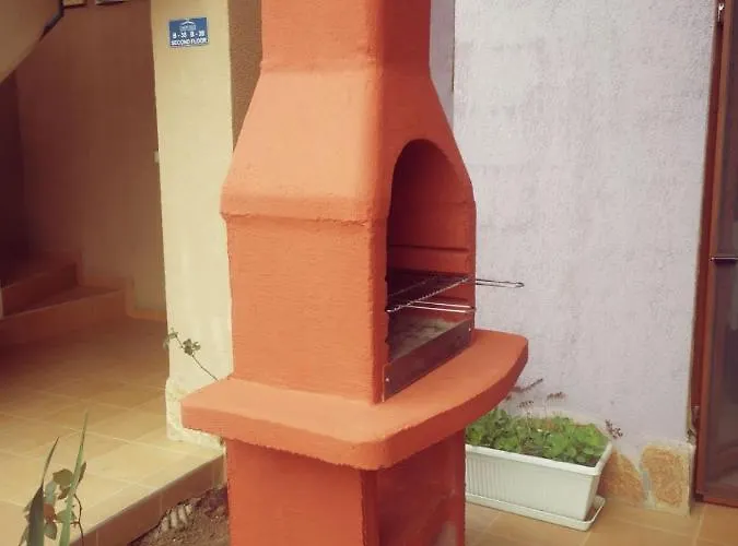 Dari Garden градина Apartament