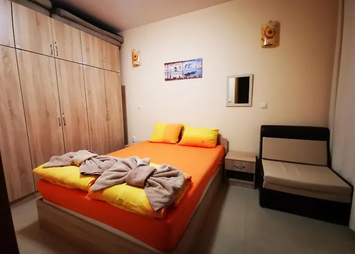 Dari Garden градина *