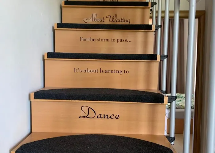 Dari Garden градина *